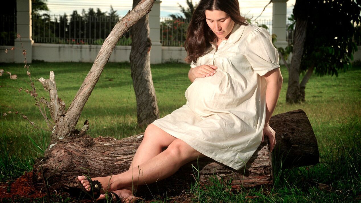 La grossesse est un facteur de développement des varices dans les jambes. 