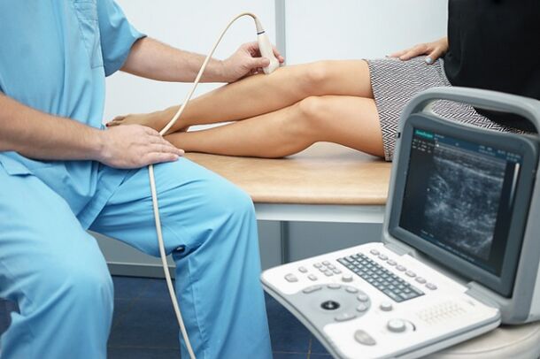 Diagnostic de la détection des varices réticulaires des jambes par échographie. 